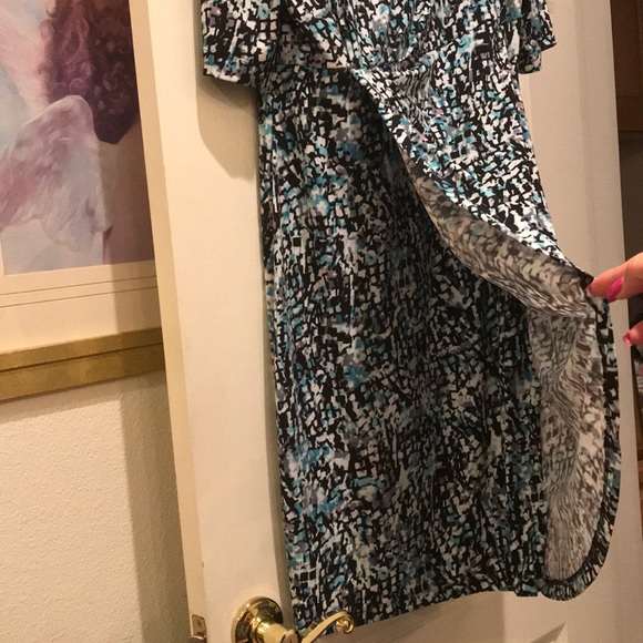 Beautiful Mosaic Print Connected Apparel Dress - Picture 5 of 6